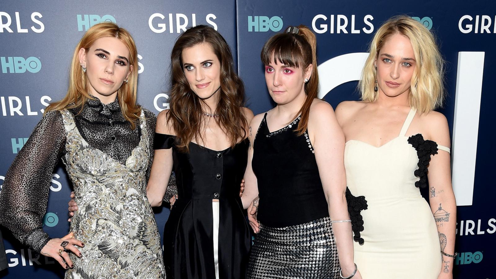 PHOTO: Zosia Mamet, Allison Williams, Lena Dunham and Jemima Kirke attend The New York Premiere Of The Sixth & Final Season Of "Girls" at Alice Tully Hall, Lincoln Center on February 2, 2017 in New York City.