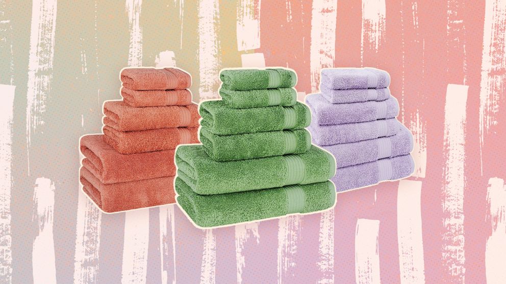 These Turkish Cotton Bath Towels Are 40% Off at