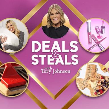PHOTO: Deals & Steals Fall Festival