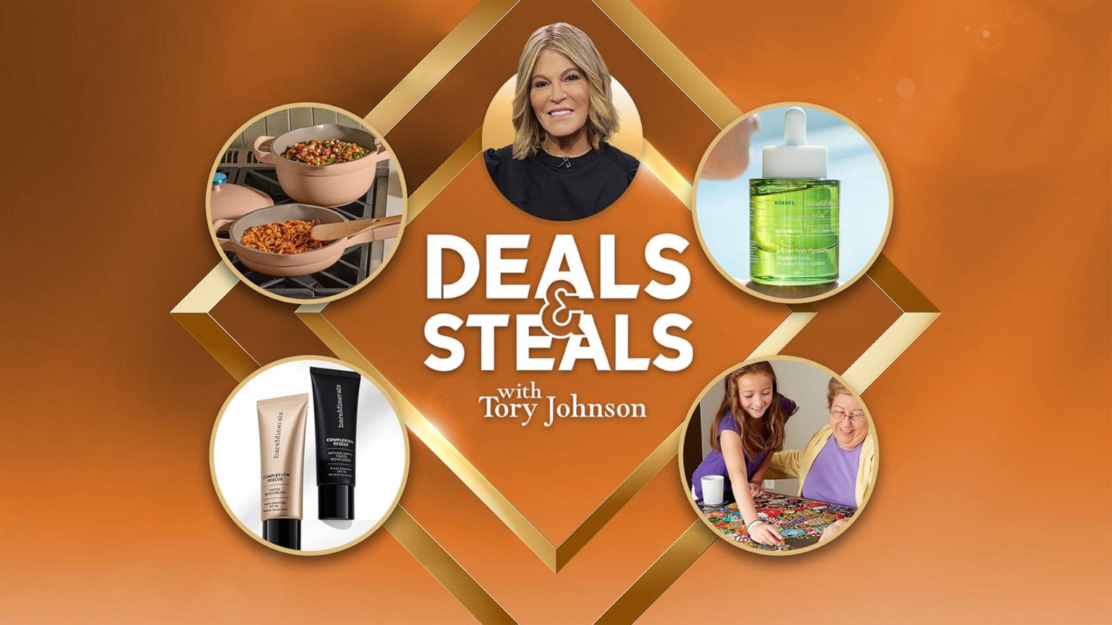 PHOTO: Deals & Steals Fall Festival
