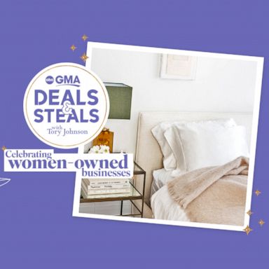 PHOTO: Deals & Steals Celebrating women-owned businesses: Night