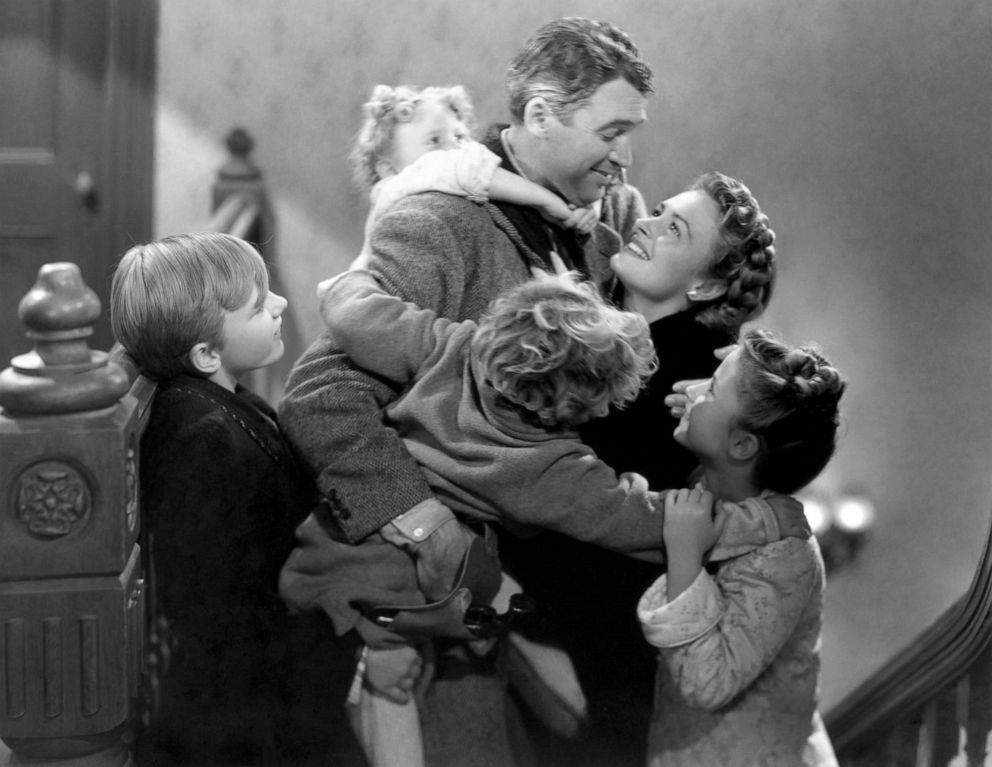 PHOTO: A scene from "It's A Wonderful Life."