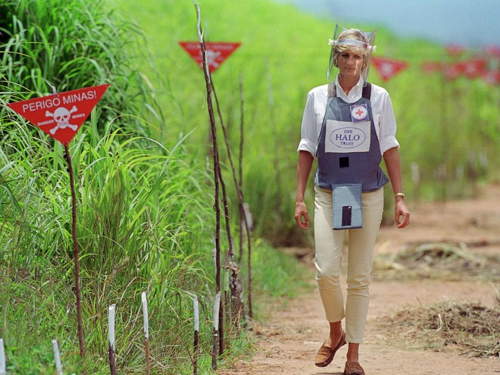 PHOTO: Diana, Princess of Wales wears protective body armor and a visor while visiting a landmine minefield being cleared by the charity Halo in Huambo, Angola, Jan. 15, 1997.