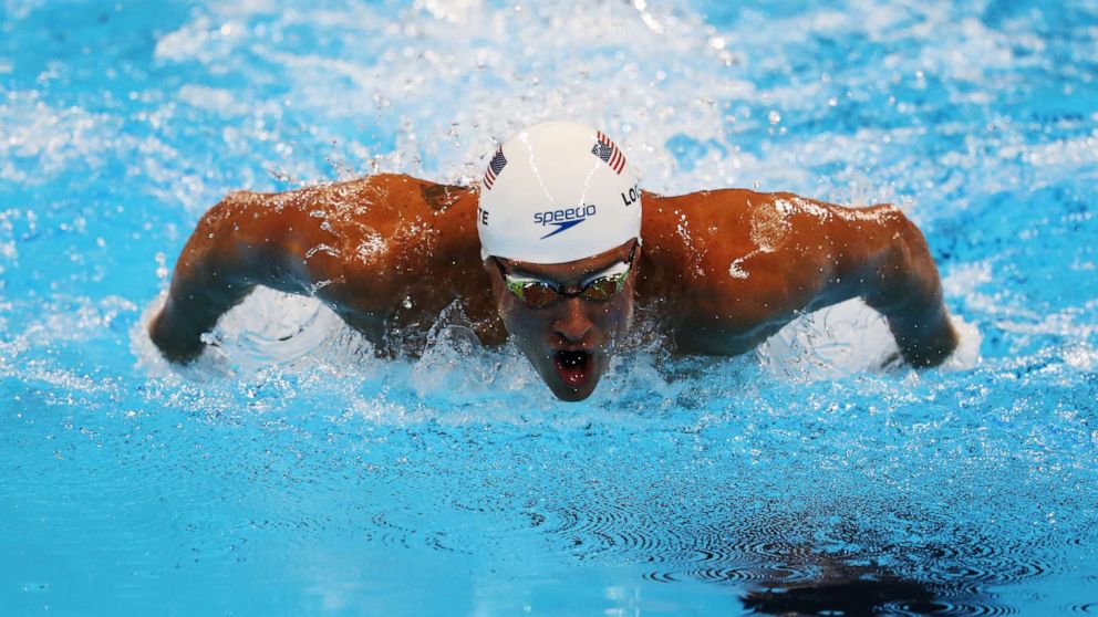 PHOTO: Ryan Lochte competes at the Olympic Aquatics Stadium, Aug. 10, 2016, in Rio de Janeiro.