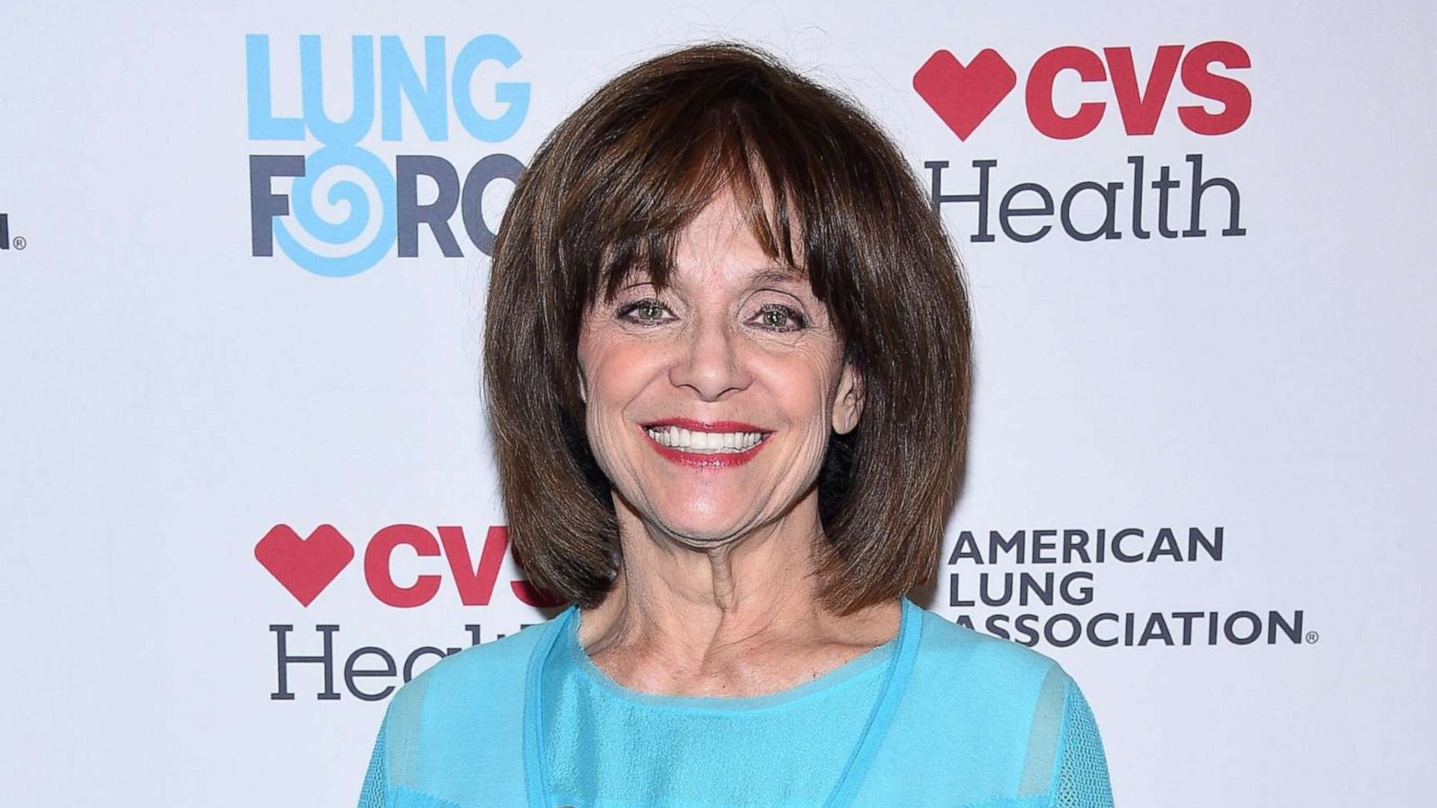 PHOTO: Valerie Harper steps out in New York City for the American Lung Association's LUNG FORCE as it launches its Share Your Voice initiative to raise awareness of the number one cancer killer of women, lung cancer, May 12, 2015, in New York.