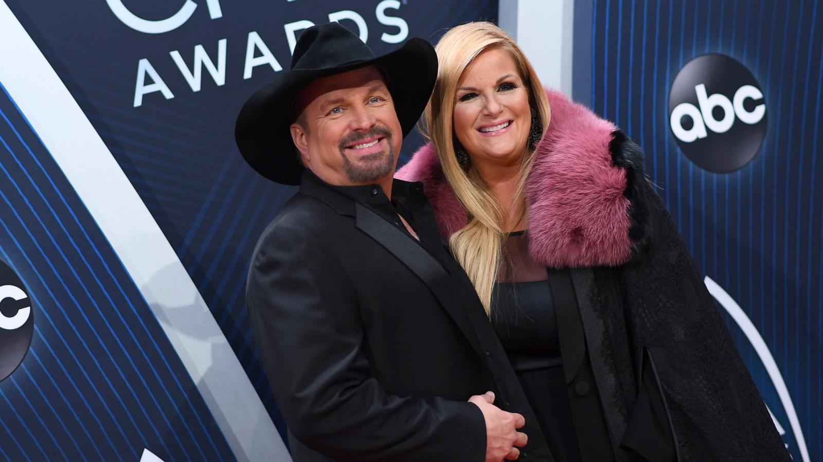 PHOTO: Garth Brooks and Trisha Yearwood arrive at the 52nd Annual Country Music Awards, Nov. 14, 2023 in Nashville.