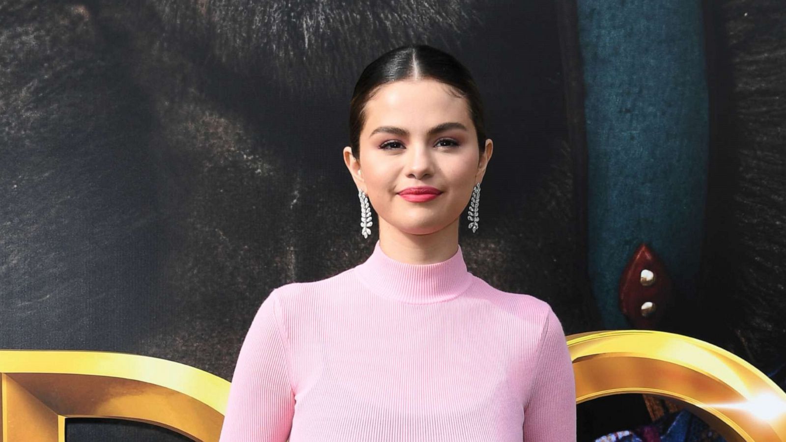 Selena Gomez shares her binge-watch guide - Good Morning America