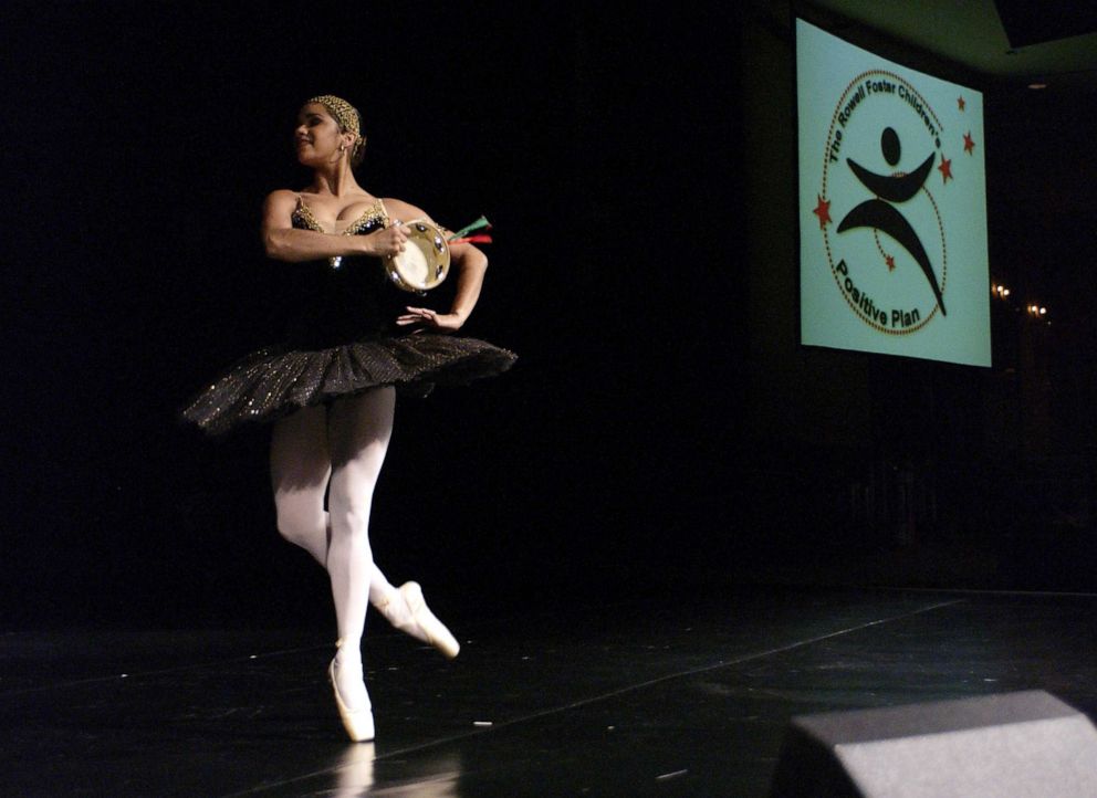 PHOTO: CENTURY CITY, CA - MAY 14:  (US TABS AND HOLLYWOOD REPORTER OUT)  Ballerina Misty Copeland performs at the Rowell Foster Children's Positive Plan 3rd Annual High Tea at the Century Plaza Hotel and Spa on May 14, 2005 in Century City, California.