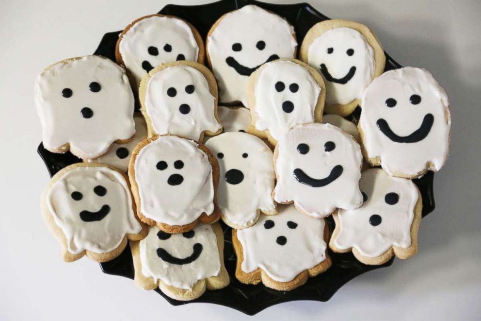 PHOTO: GMA made ghost sugar cookies, part of the Top 10 Pinterest recipes of 2018.