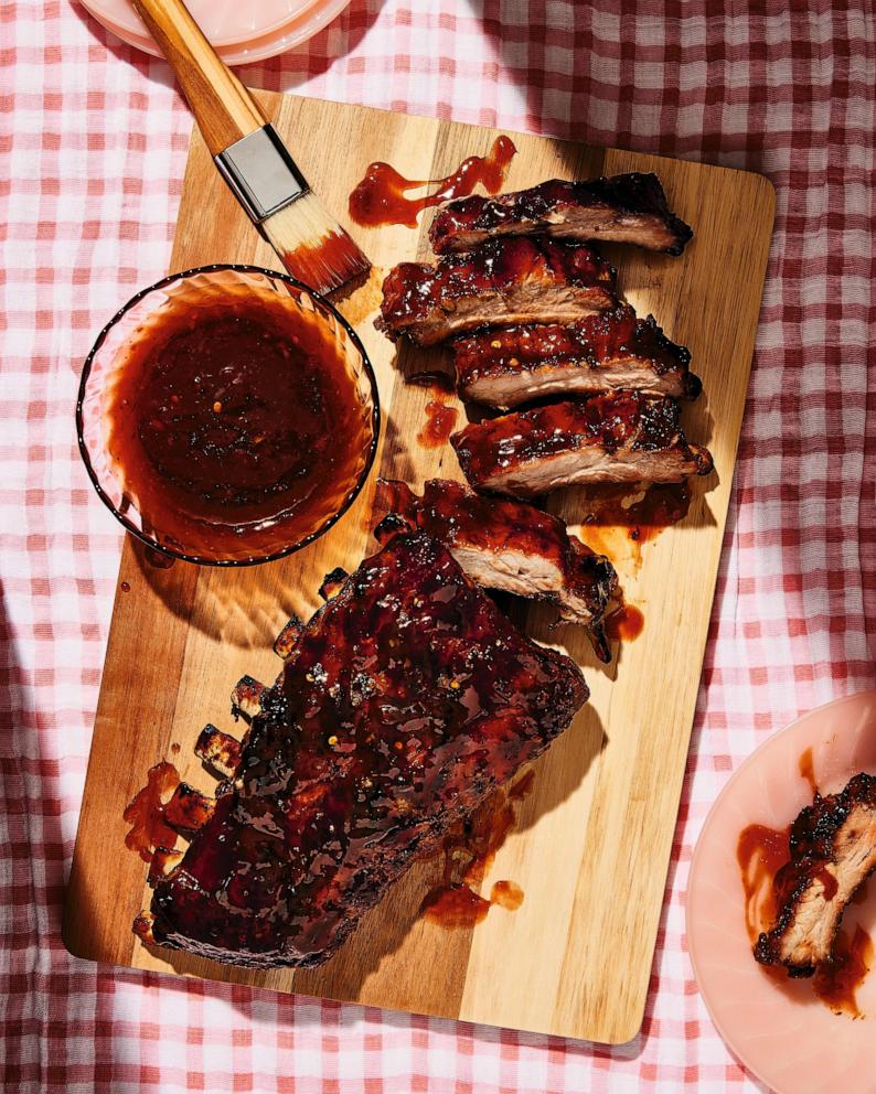 PHOTO: A rack of Barbeque Ribs from Dolly Parton's new cookbook, “Good Lookin’ Cookin’.”