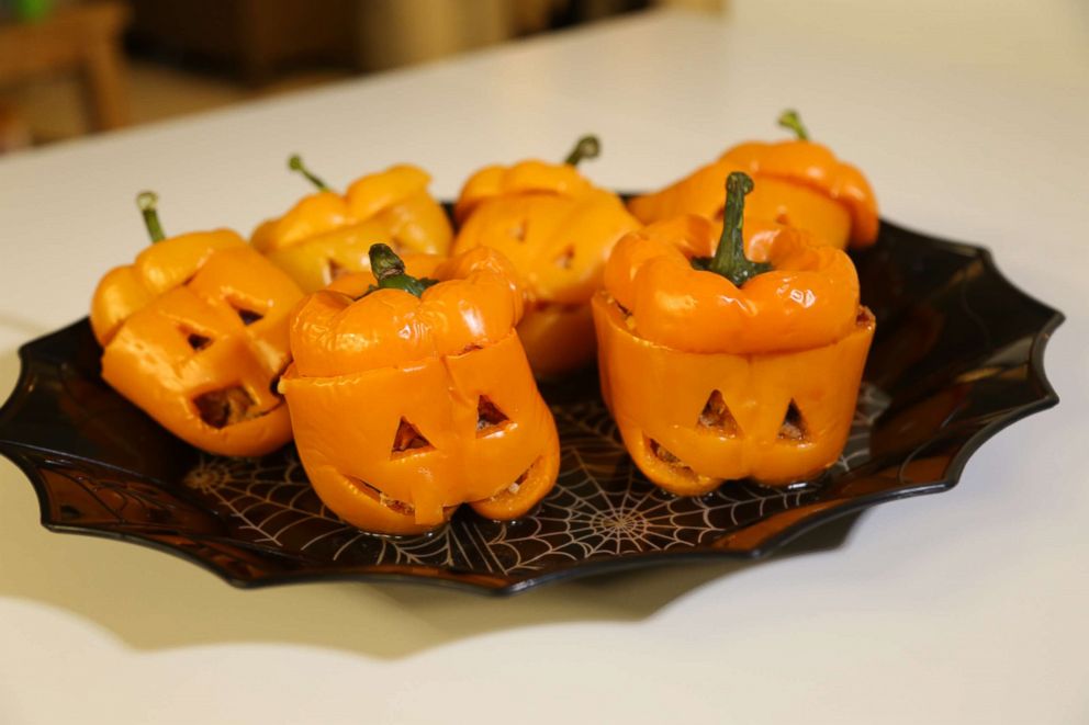 PHOTO: GMA made chicken and rice stuffed jack-o-lantern peppers, one of the top 10 Pinterest Halloween recipes of 2018.