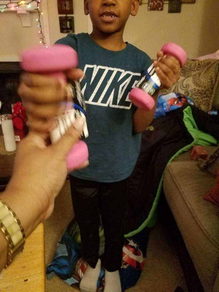 PHOTO: Keasha Hawkins' son Kijuan, 8, gave her pink weights for Christmas.