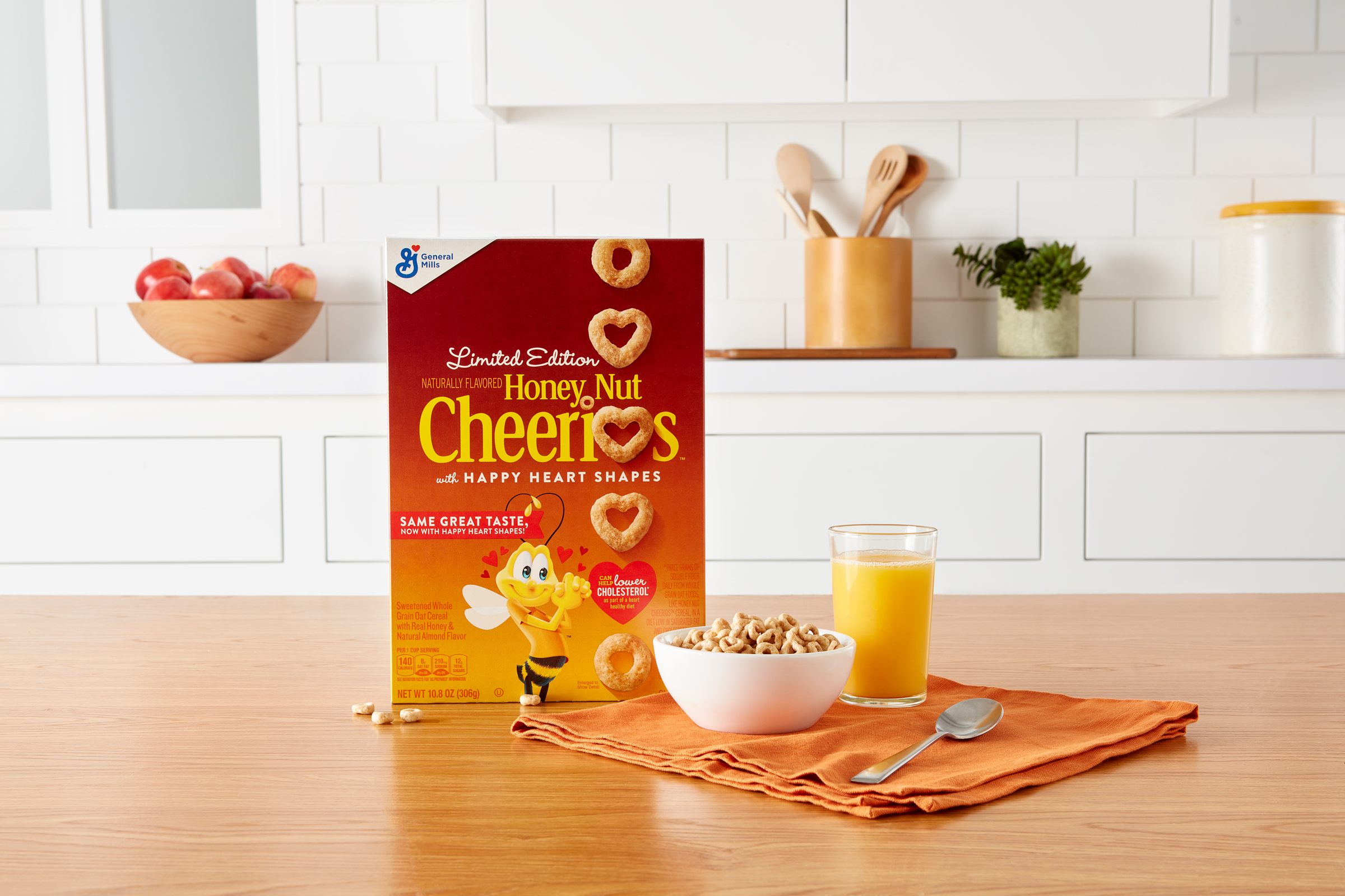 PHOTO: Honey Nut Cheerios now have heart-shaped cereal for a limited time. 