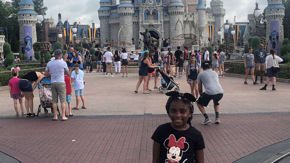 VIDEO: Girl surprised with a trip to Walt Disney World