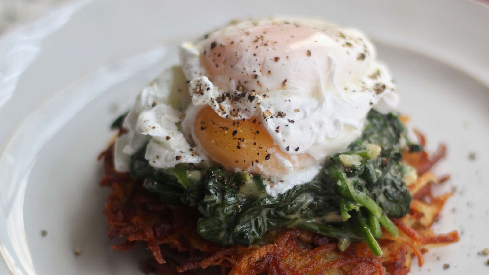 PHOTO: Eggs Florentine over crispy potato cakes is a perfect Mother's Day breakfast dish.