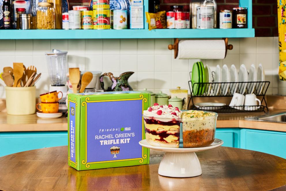 PHOTO: HelloFresh created a limited-edition meal kit inspired by the "Friend's" Thanksgiving episode where Rachel makes a trifle.