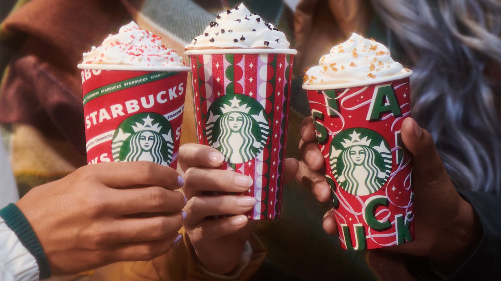 PHOTO: New holiday drinks in seasonal cups from Starbucks.