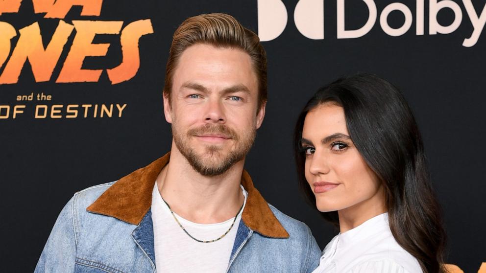 VIDEO: Derek Hough shares update on wife’s recovery after brain surgery