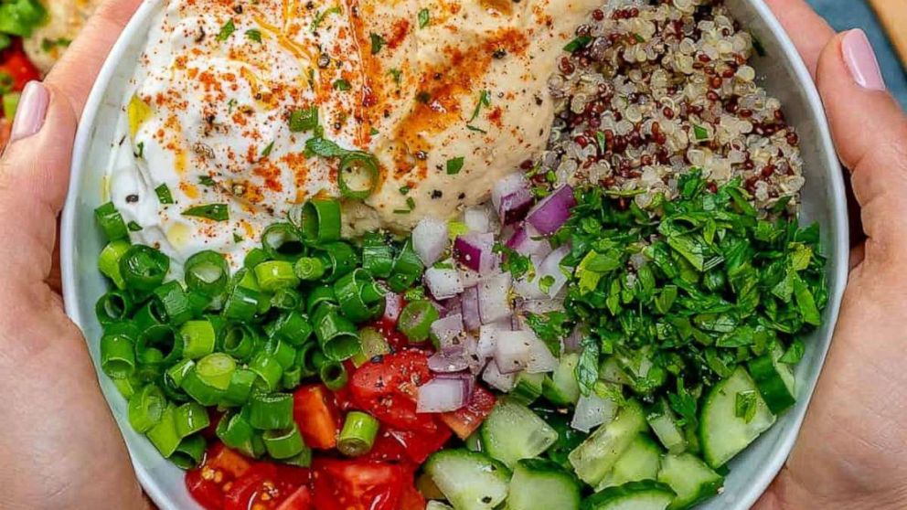 PHOTO: A healthy hummus and quinoa veggie bowl.