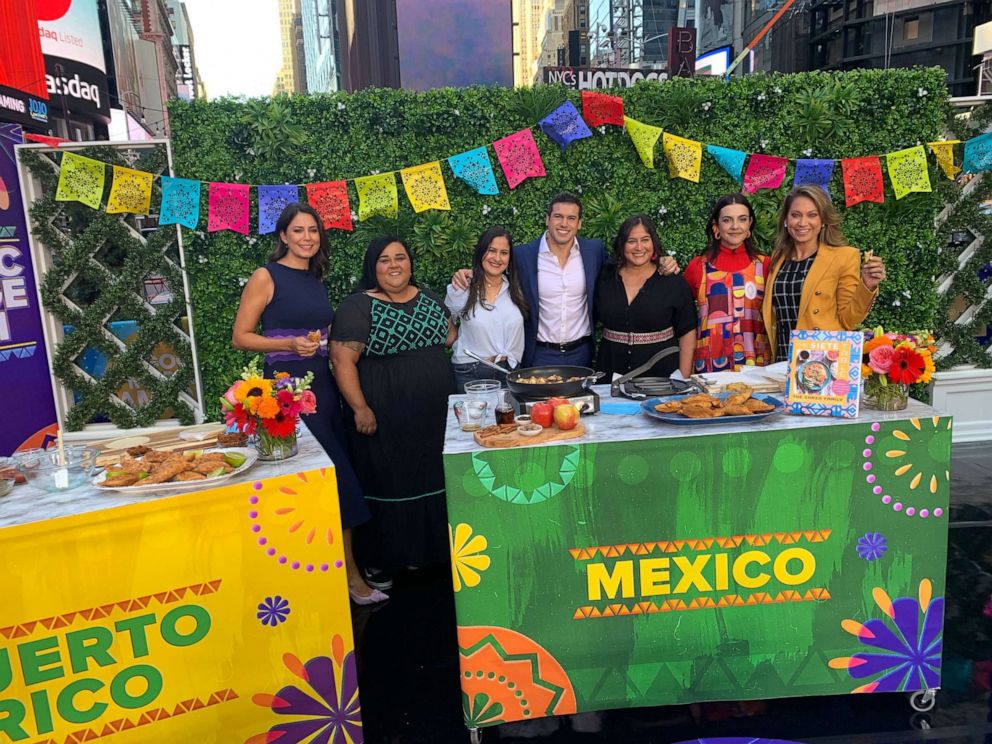 PHOTO: Chefs join "Good Morning America" to share empanada recipes on Sept. 15, 2022.