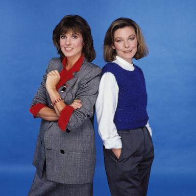 PHOTO: Actresses (left) Susan Saint James and Jane Curtain of the CBS comedy series "Kate & Allie" are photographed in New York, New York, in 1989. 