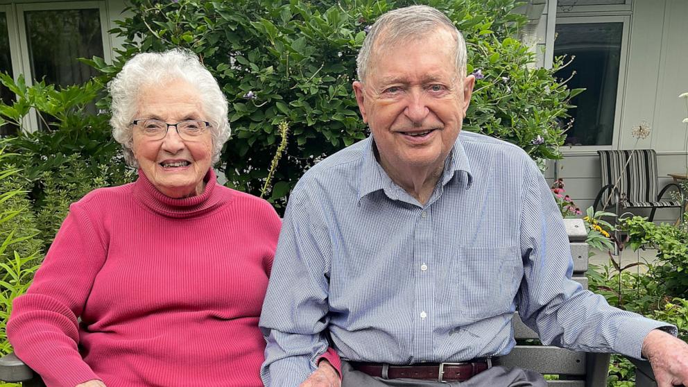 PHOTO: Dorothy and James Spencer, who married in 1946, are celebrating their 80th wedding anniversary.