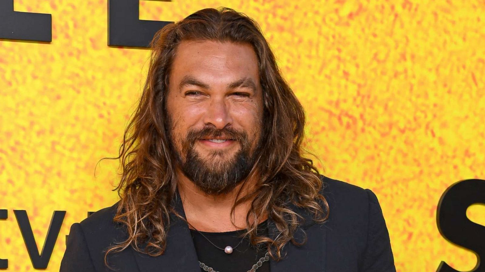 PHOTO: Jason Momoa attends a premiere on Aug. 23, 2022 in Los Angeles.