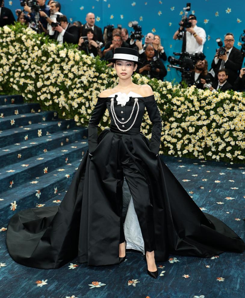 Jennie attends the 2025 Met Gala Celebrating "Superfine: Tailoring Black Style" on May 05, 2025 in New York City.
