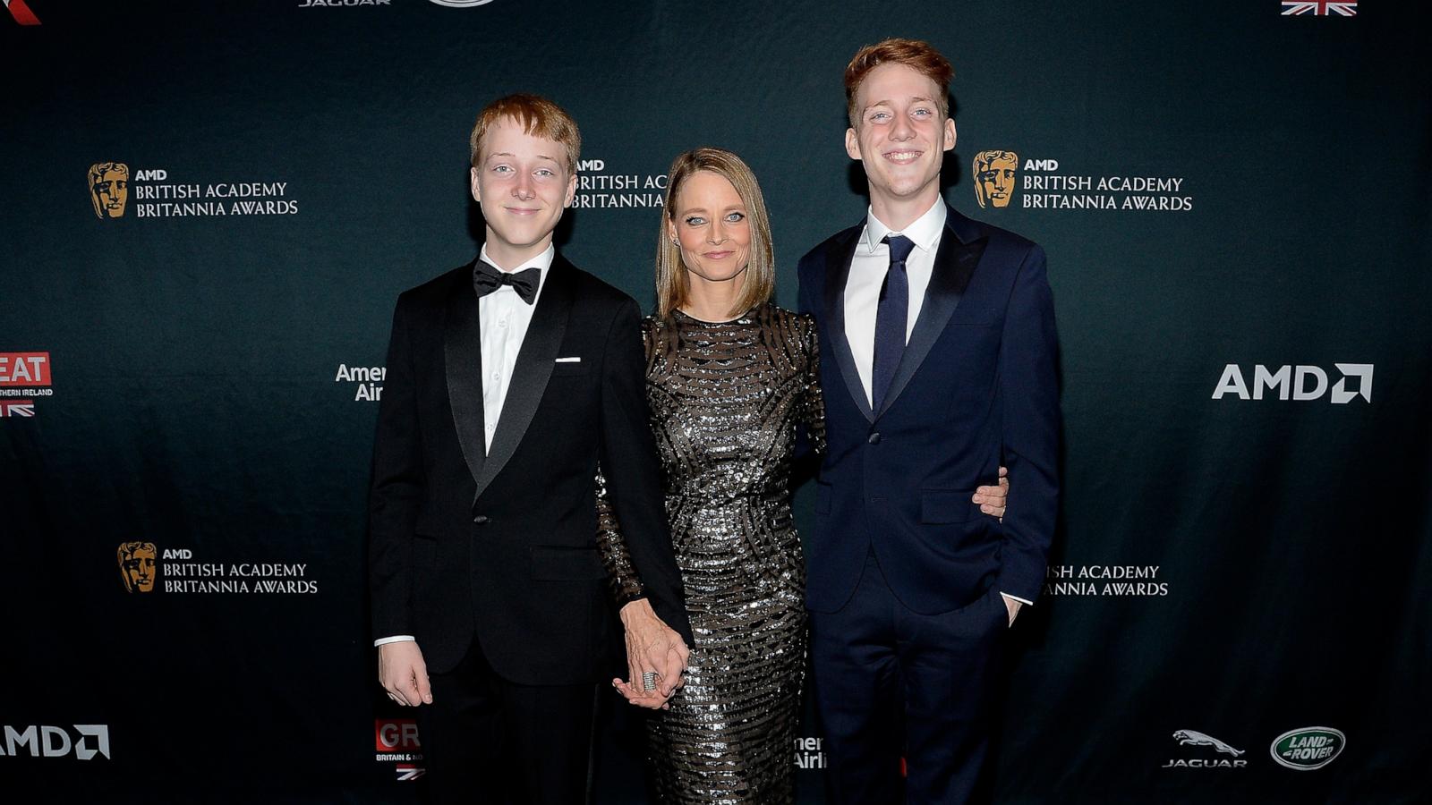 PHOTO: Kit Bernard Foster, honoree Jodie Foster and Charles Bernard Foster attend the 2016 AMD British Academy Britannia Awards presented by Jaguar Land Rover and American Airlines in Beverly Hills, Calif., Oct. 28, 2016.