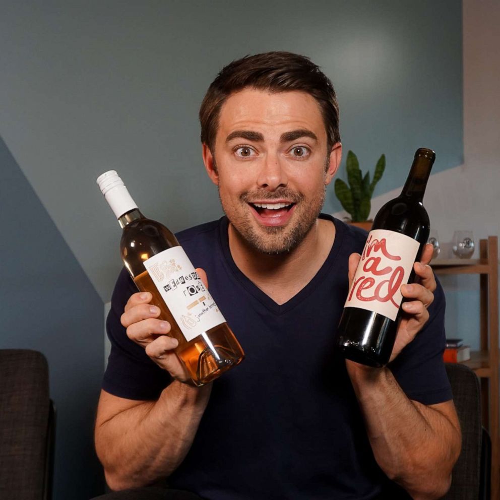 VIDEO: On Wednesdays we drink wine: 'Mean Girls' star Jonathan Bennett creates 2 wines