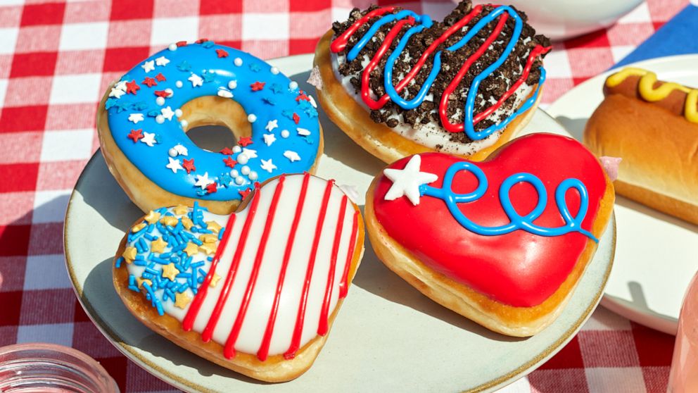 I Heart America doughnuts from Krispy Kreme available for July 4th.