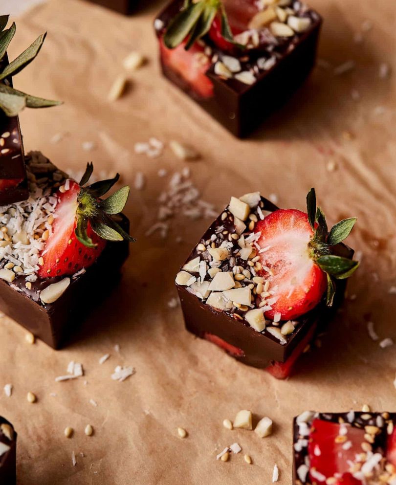 PHOTO: Ice cube tray chocolate-dipped strawberry bites. 
