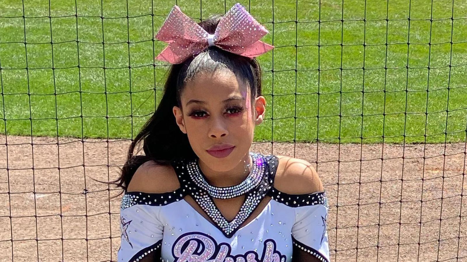 PHOTO: Keianna Joe, a 17-year-old high school senior, went into cardiac arrest while warming up for a cheerleading competition.