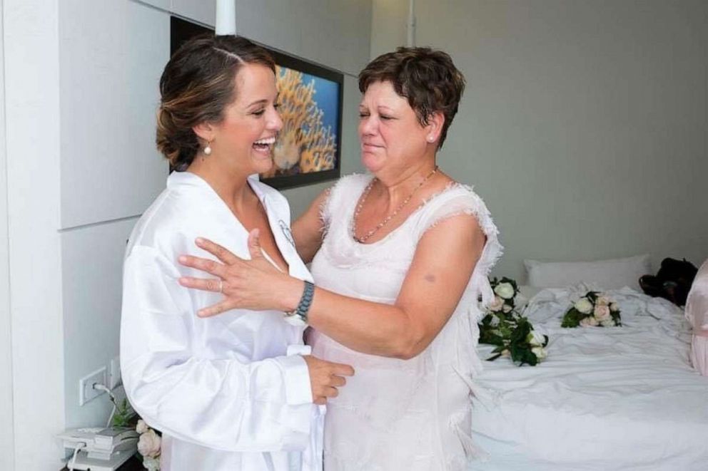 PHOTO: Kelsey Fry pictured with her mother Christie Geraty on her wedding day.