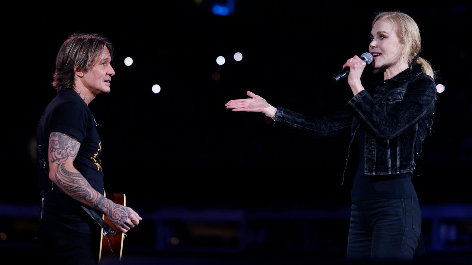 Nicole Kidman marks Keith Urban's birthday onstage at hurricane relief benefit concert - ABC News