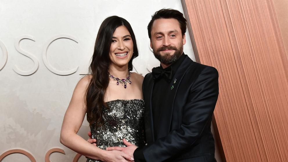 PHOTO: Jazz Charton, left, and Kieran Culkin arrive at the Oscars on March 2, 2025, at the Dolby Theatre in Los Angeles.