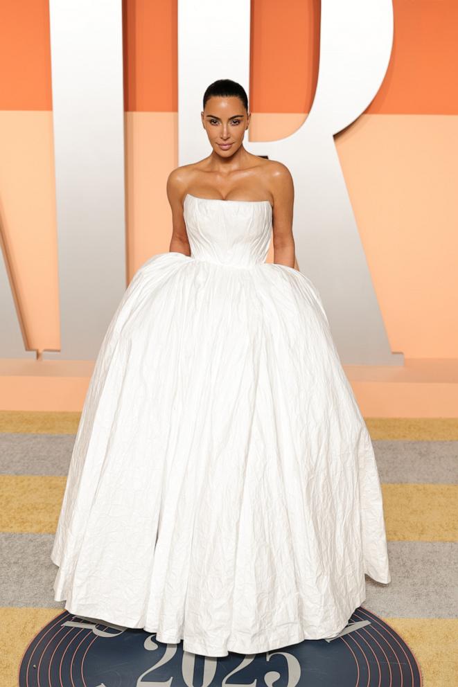 PHOTO: Kim Kardashian attends the Vanity Fair Oscar Party, Mar. 2, 2025, in Beverly Hills, Calif.