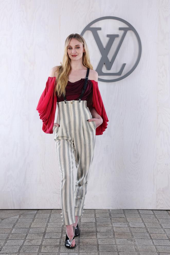 PHOTO: Sophie Turner Shay attends the Louis Vuitton Womenswear Fall/Winter 2024-2025 show in Paris, Mar. 05, 2024.