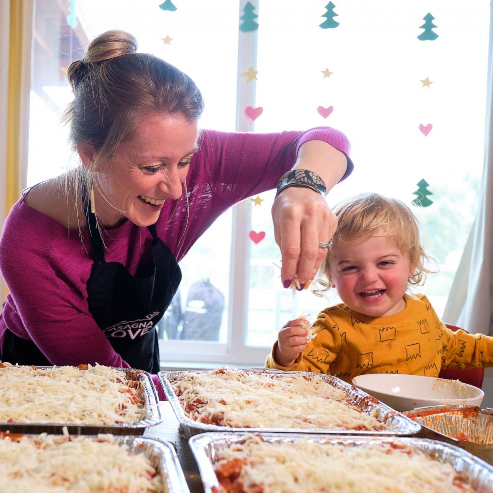 Classic Lasagna – Like Mother, Like Daughter %