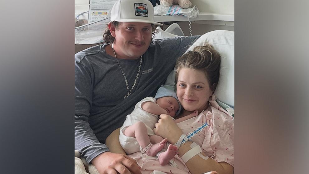 PHOTO: Kenzie Lewellen and Dewey Bennett III welcomed their son Dewey Lester Bennett IV on Oct. 9, 2024 at Sarasota Memorial Hospital in Sarasota, Florida, as Hurricane Milton roared through the region.