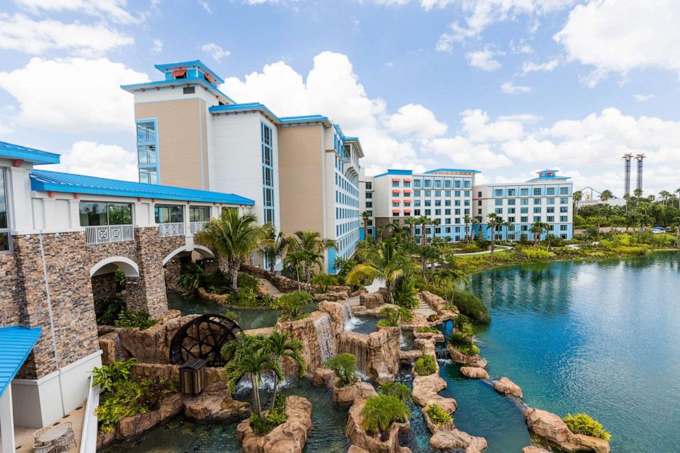 PHOTO: Naples Grande Beach Resort