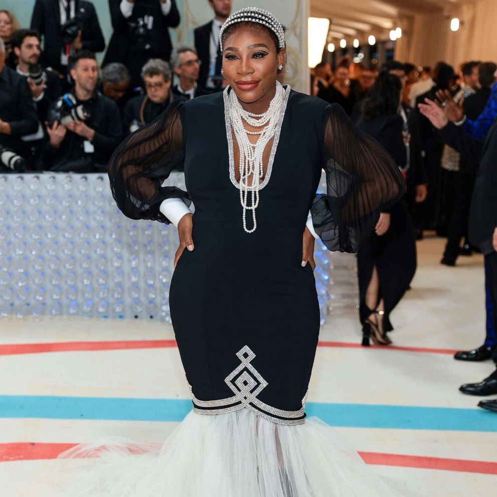 VIDEO: Serena Williams announces she is pregnant with 2nd child ahead of Met Gala 