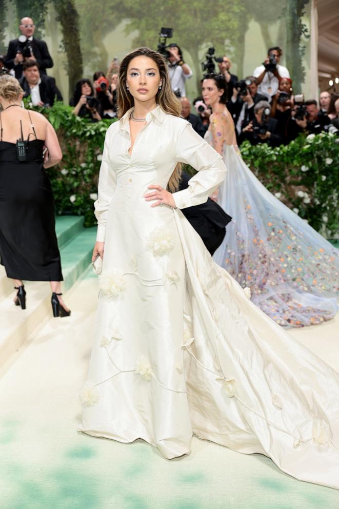 PHOTO: Madelyn Cline attends The 2024 Met Gala Celebrating "Sleeping Beauties: Reawakening Fashion" at The Metropolitan Museum of Art on May 6, 2024 in New York.