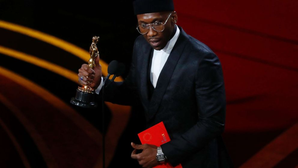 PHOTO: Mahershala Ali accepts the best supporting actor award for his role in "Green Book," Feb. 24, 2019, at the 91st Academy Awards.