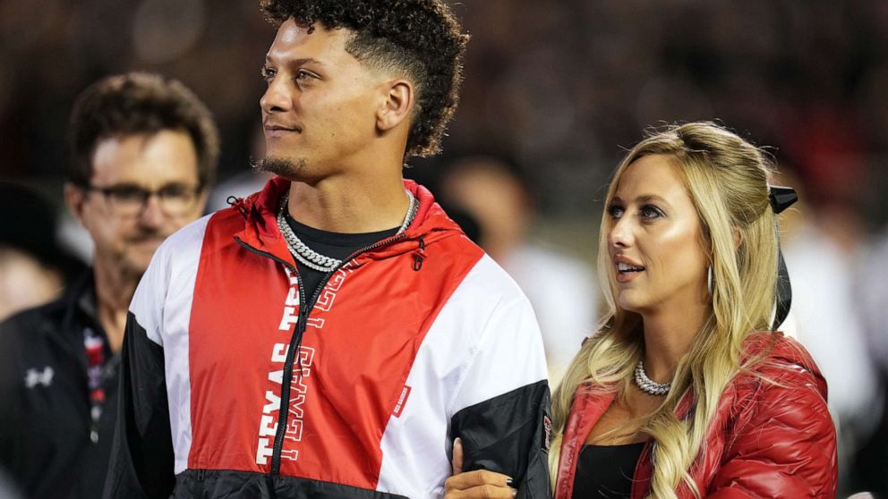 NFL star Patrick Mahomes announces engagement to high school sweetheart  Brittany Matthews -- and the ring is stunning - ABC News