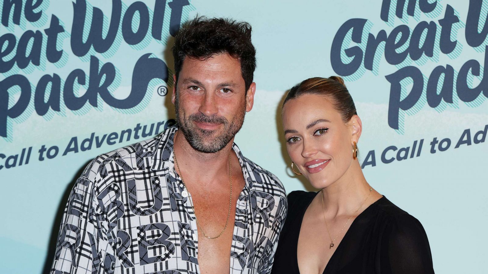 PHOTO: Maksim Chmerkovskiy and Peta Murgatroyd at Great Wolf Lodge on Aug. 23, 2022 in Garden Grove, Calif.