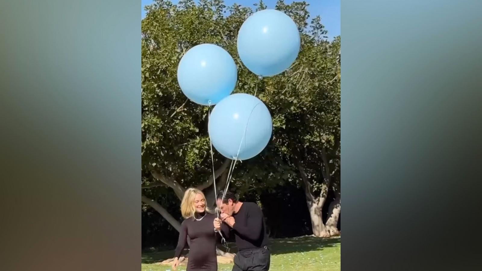 PHOTO: Peta Murgatroyd and Maksim Chmerkovskiy appear in this screengrab a video Murgatroyd shared on Instagram.