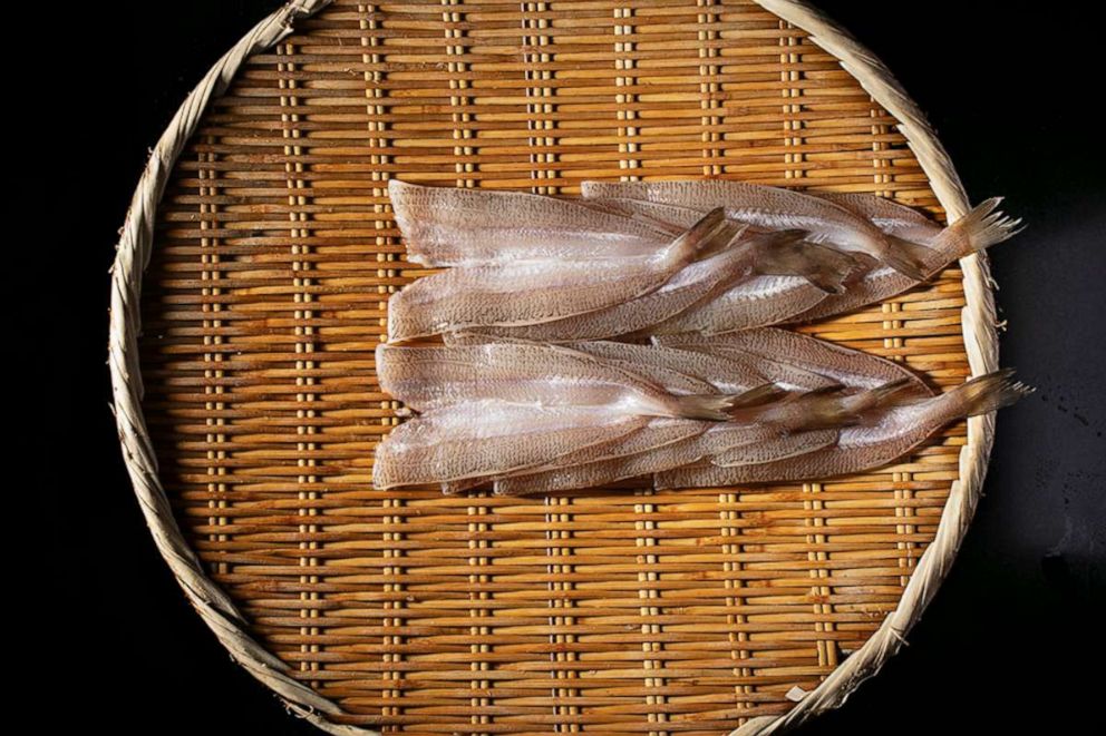 PHOTO: Fresh seabream for Edomae-style sushi at Nakaji.