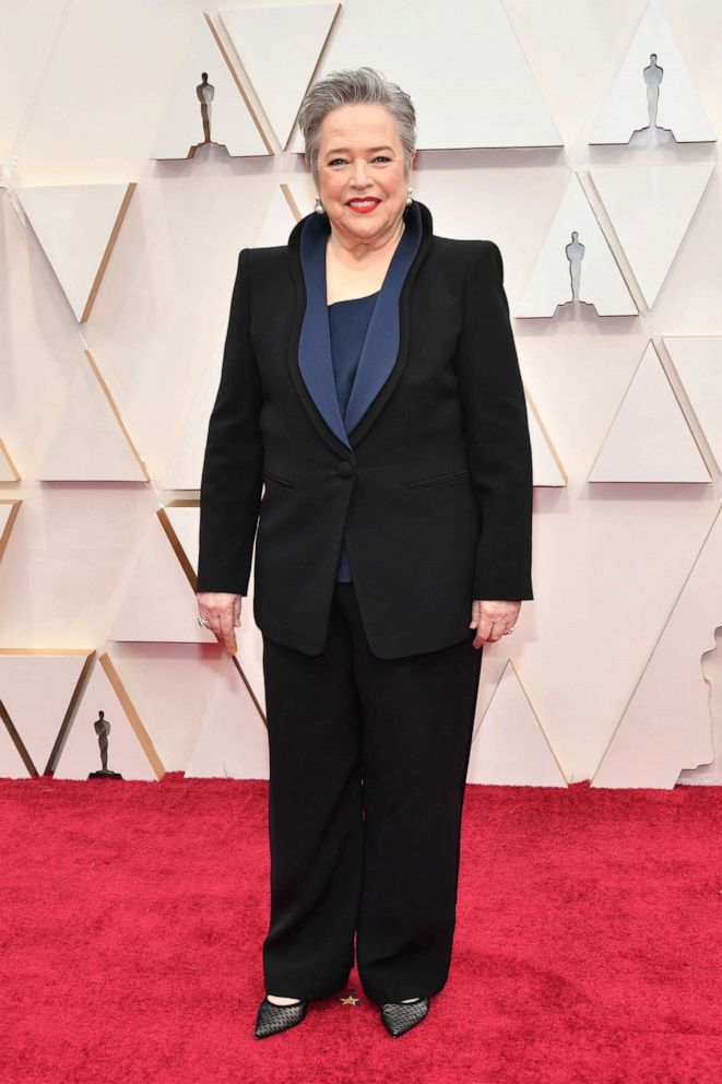PHOTO: HOLLYWOOD, CALIFORNIA - FEBRUARY 09: Kathy Bates attends the 92nd Annual Academy Awards at Hollywood and Highland on February 09, 2020 in Hollywood, California. (Photo by Amy Sussman/Getty Images)
