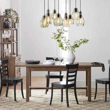 PHOTO: Pottery Barn